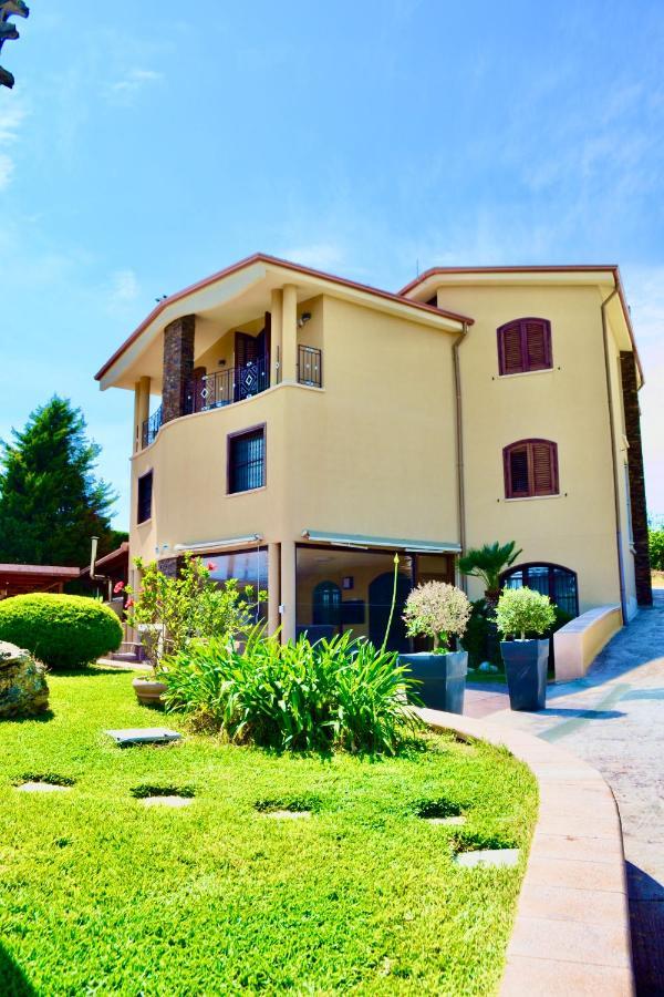 Villa Grisi Partinico Exterior foto